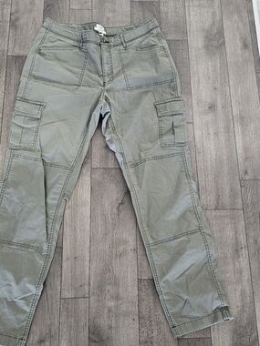 LL Bean Women Cargo Pants - Olive Green Size 14 MT {Bx10 }